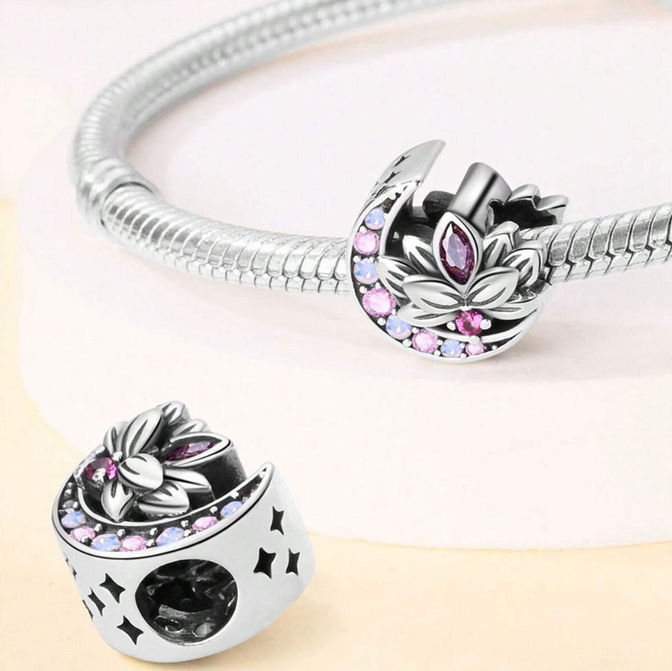 Luna y Flor de Loto