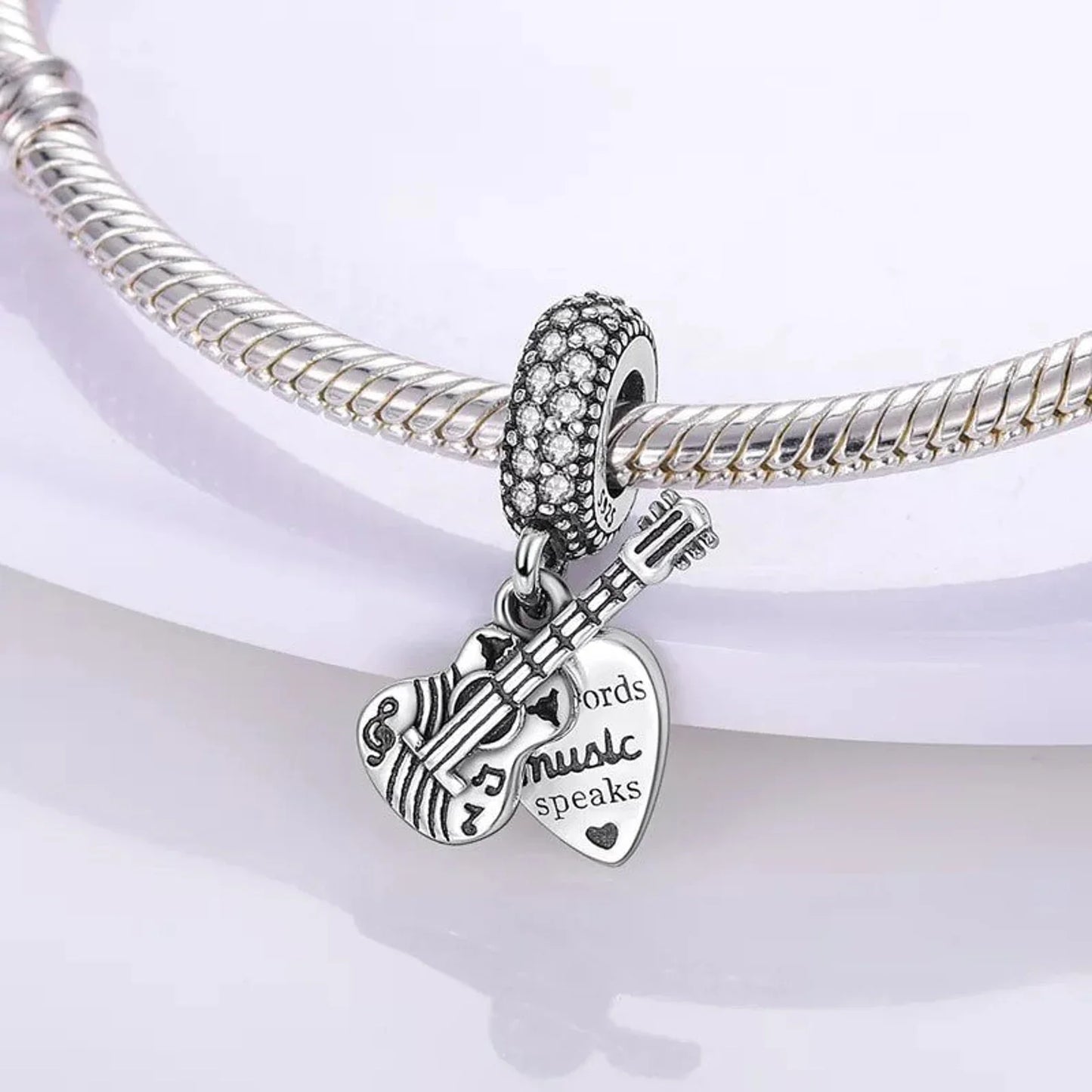 Corazon Eterno & Guitarra
