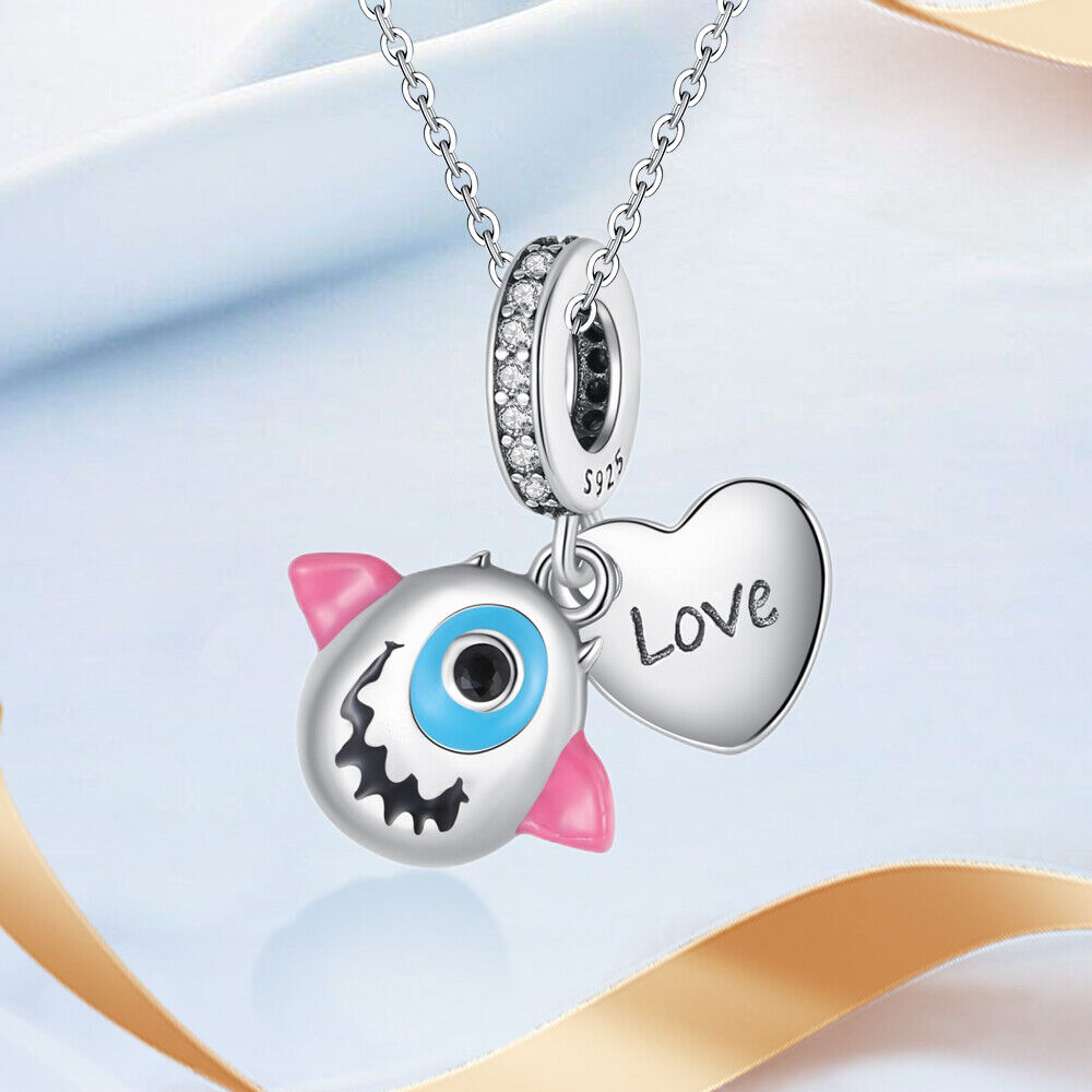 Monstruo y Corazón Love