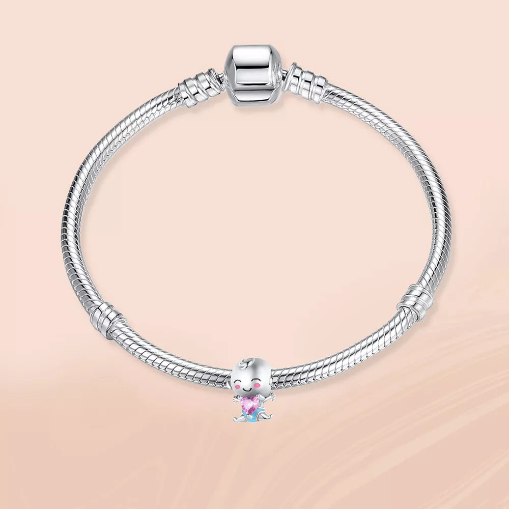 Bebé y Corazón Rosa