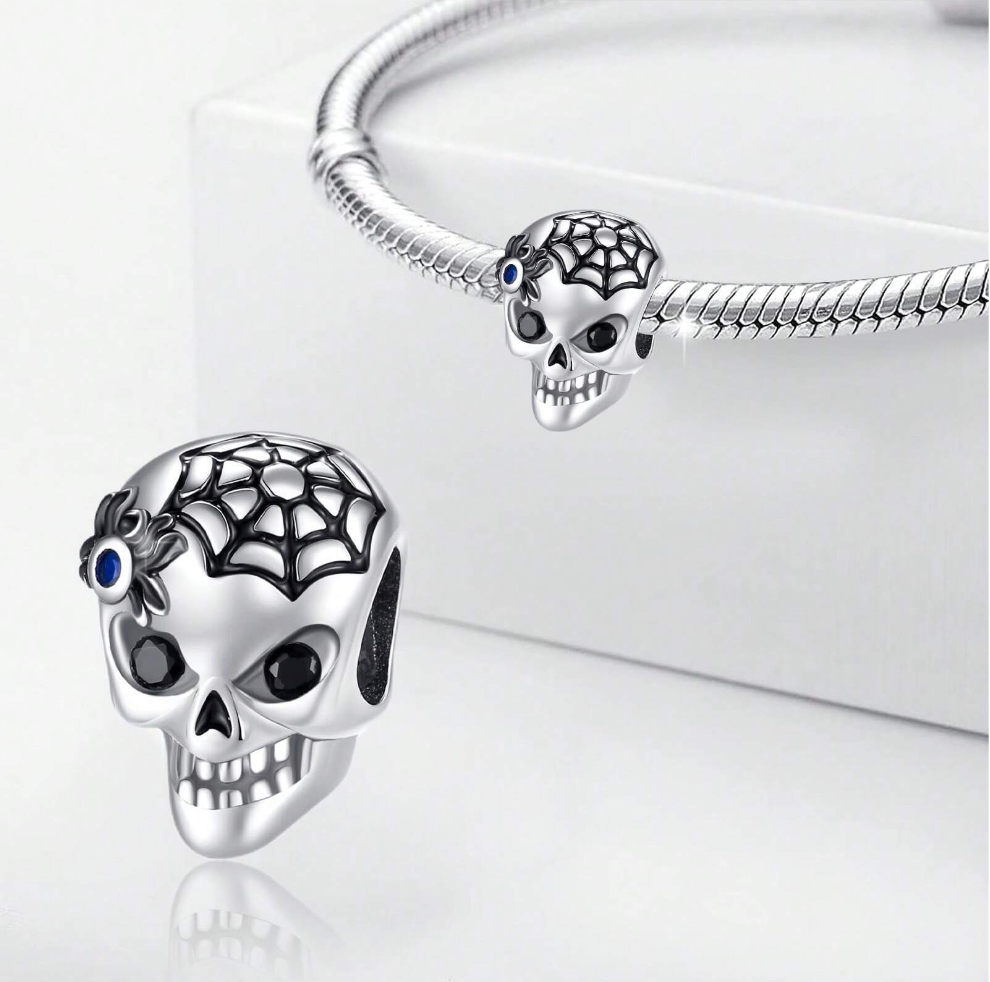 Calavera Con Telaraña
