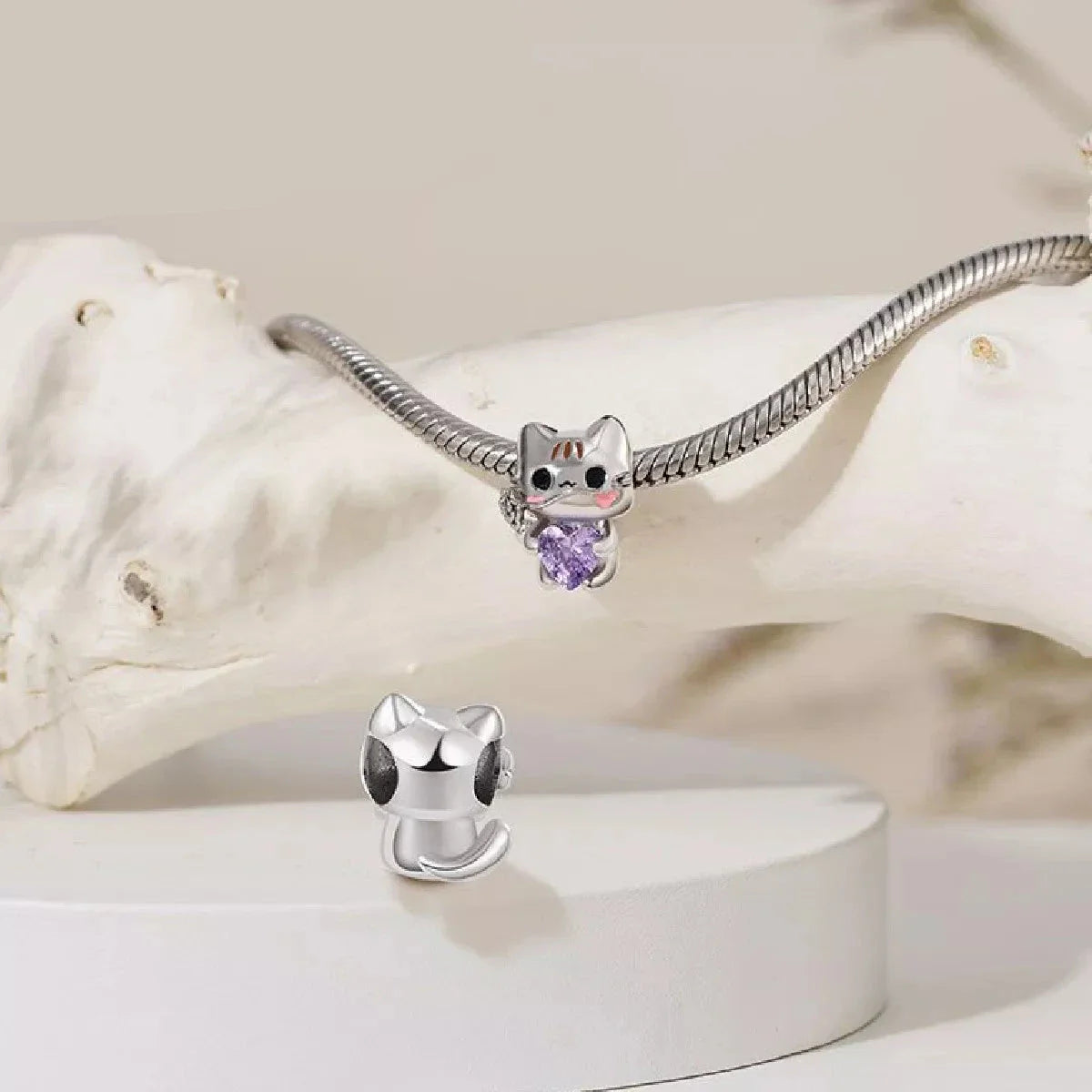 Gatito y Corazón Morado