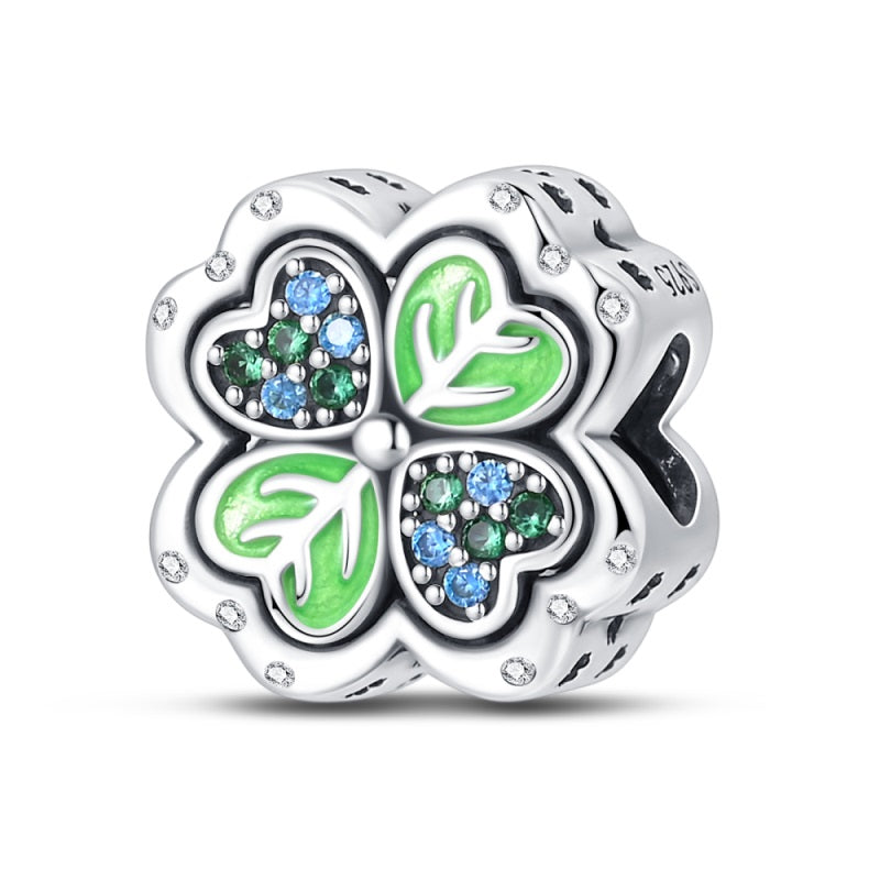 Trébol Verde y Corazones