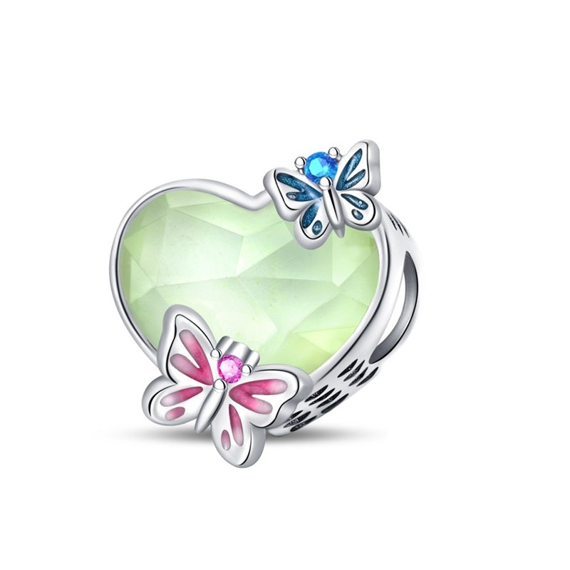 Corazon Verde y Mariposas