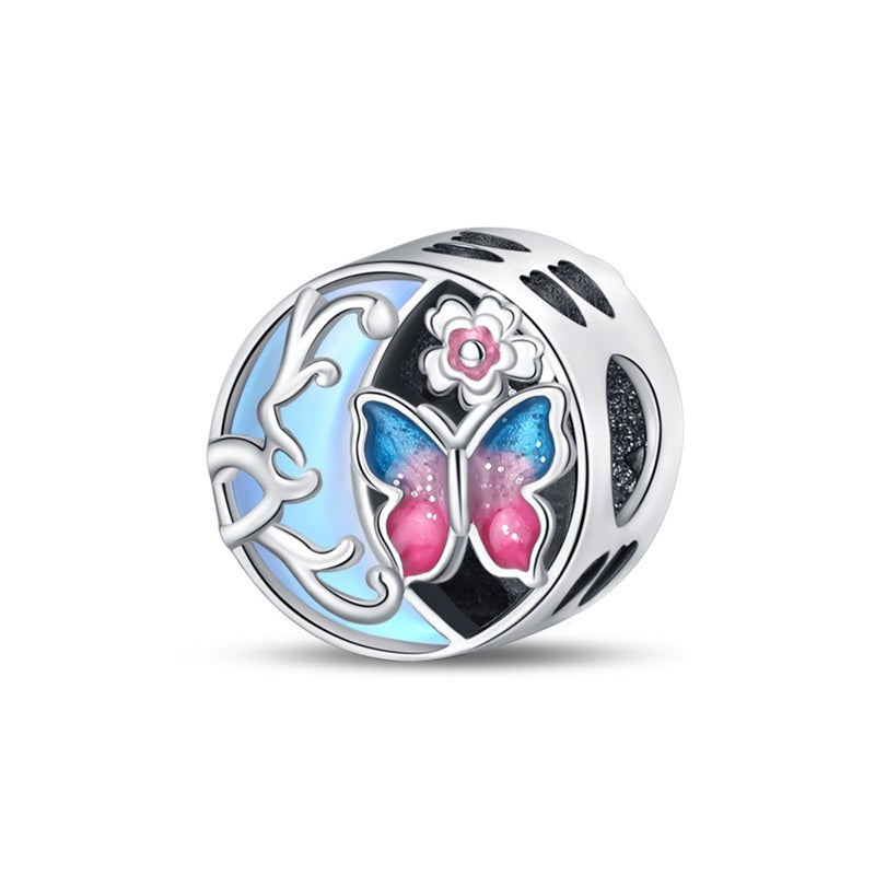 Luna Azul y Mariposa Rosa