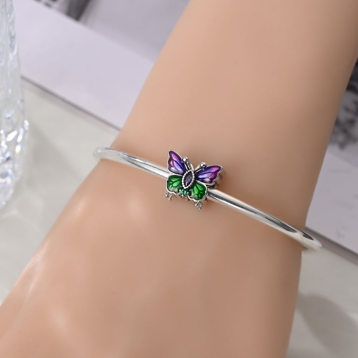 Mariposa Morada y Verde