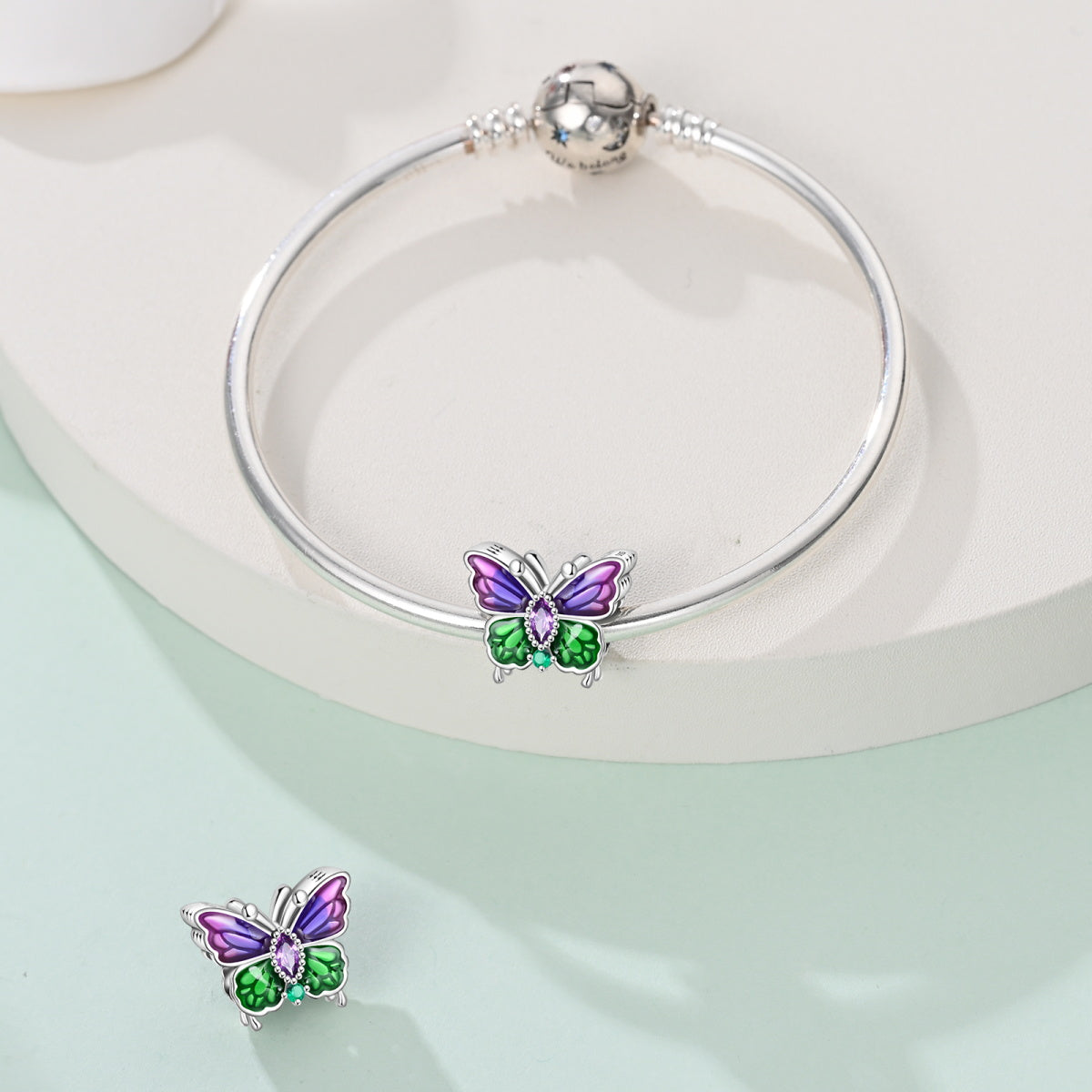 Mariposa Morada y Verde