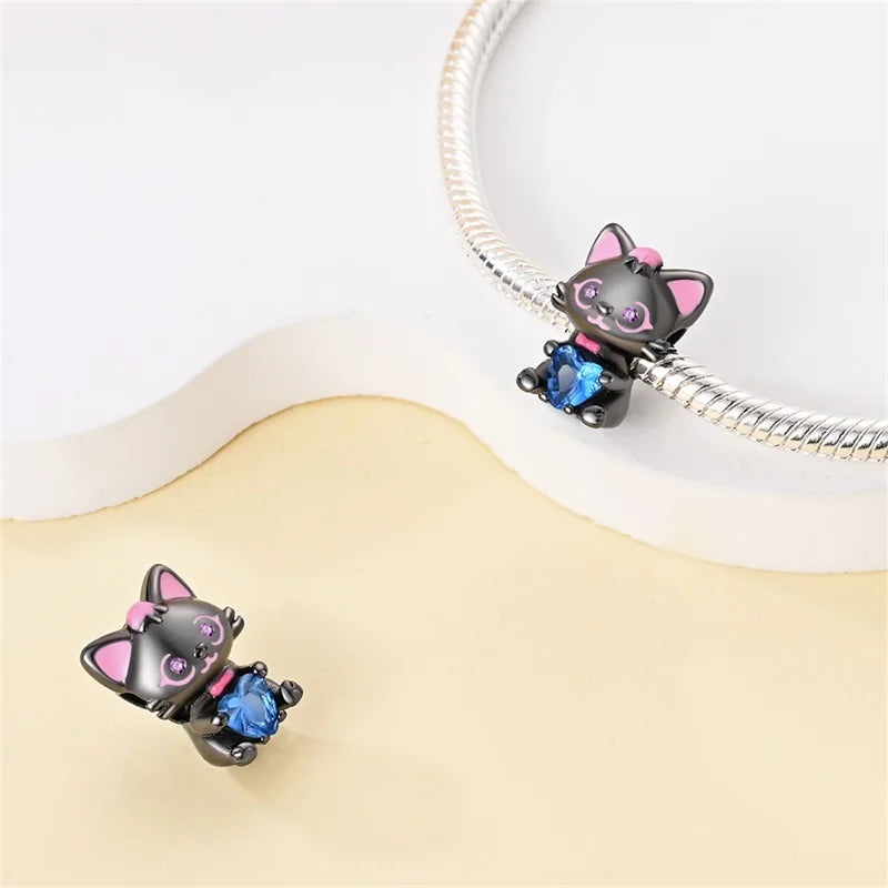 Gatito Negro y Corazón Azul