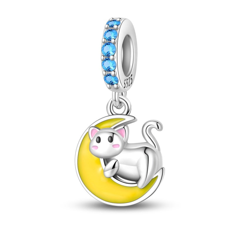 Media Luna y Gatito