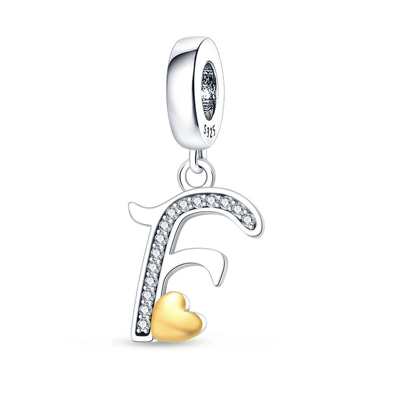 Letras del Alfabeto y Corazón Dorado