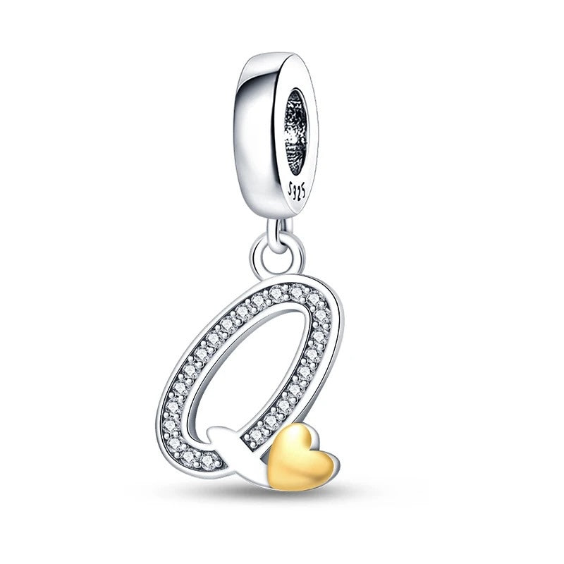 Letras del Alfabeto y Corazón Dorado