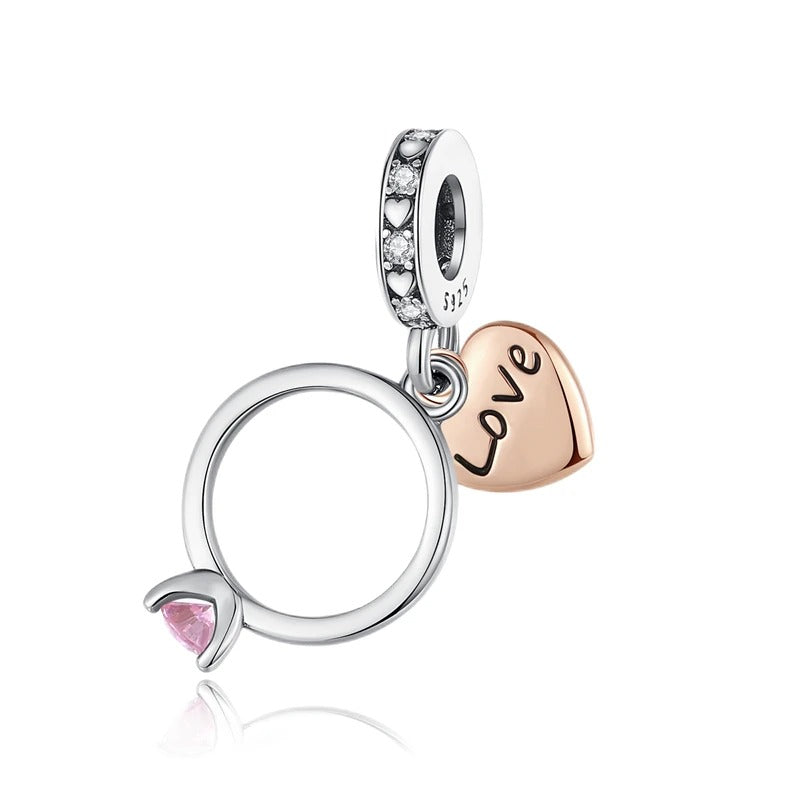 Amuleto de Anillo y Corazón Love