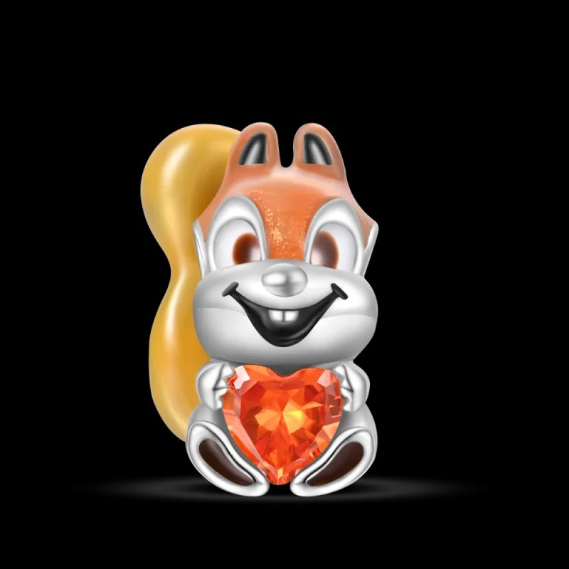 Ardilla y Corazón Naranja
