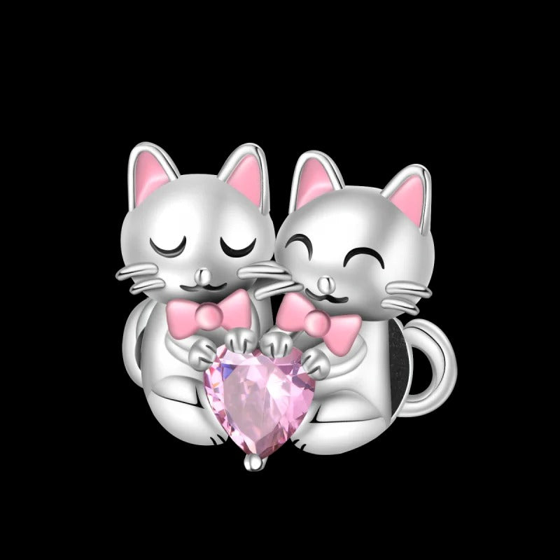 Gatitos y Corazón Rosa